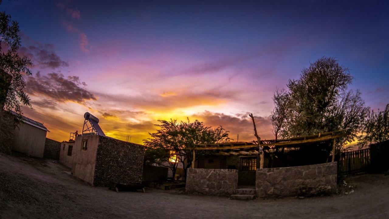 Villa Sol Del Desierto Chiuchiu Exterior foto